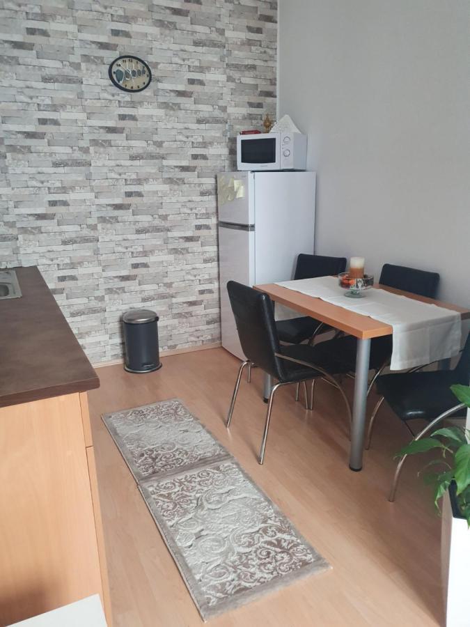 Sunset Apartament Apartment Brasov Bagian luar foto