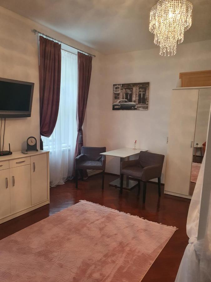 Sunset Apartament Apartment Brasov Bagian luar foto